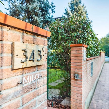 Jacuzzi Apartment In Italian Villa, Wi-Fi & Garden Sassuolo - Maranello Casalgrande Bagian luar foto