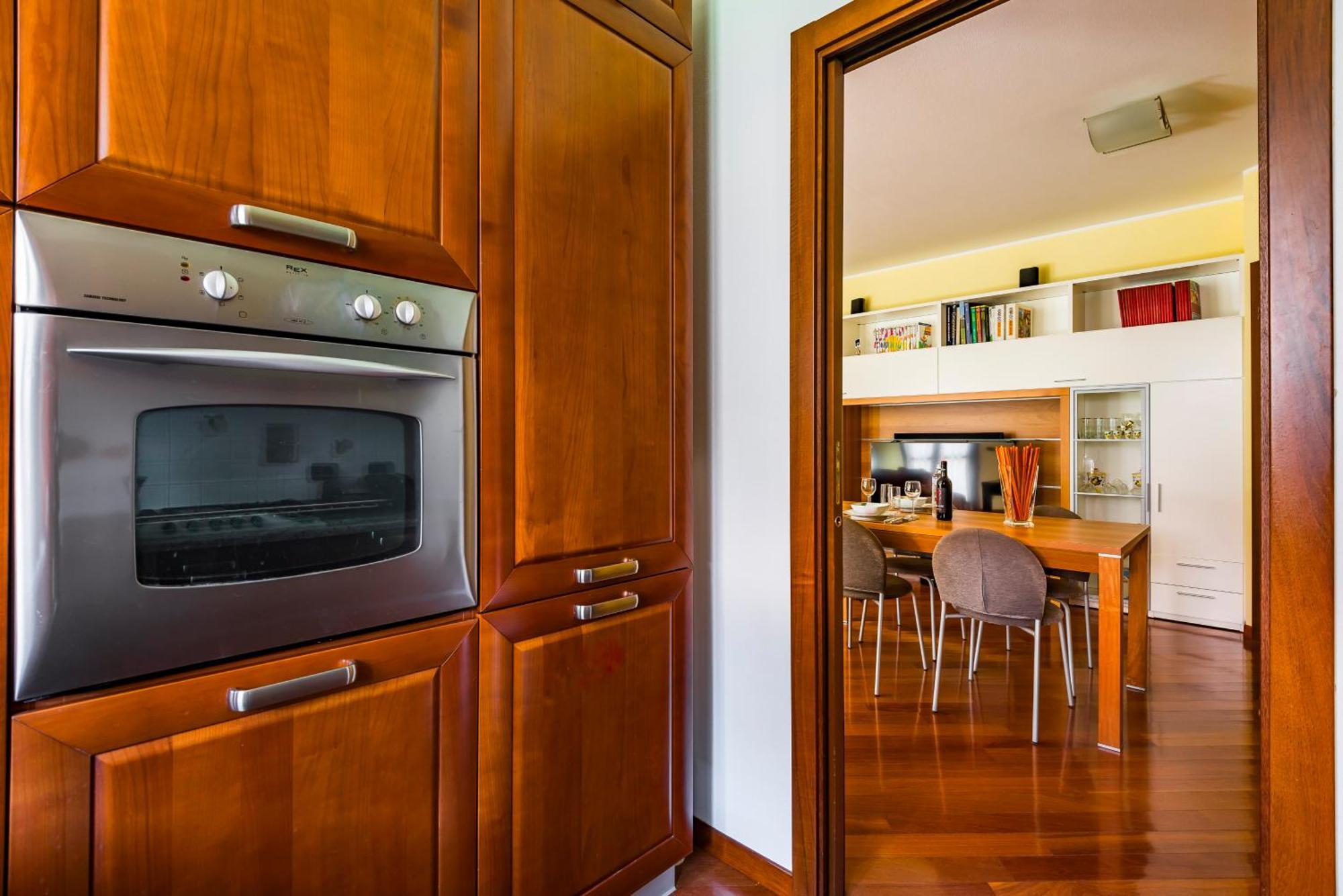 Jacuzzi Apartment In Italian Villa, Wi-Fi & Garden Sassuolo - Maranello Casalgrande Bagian luar foto