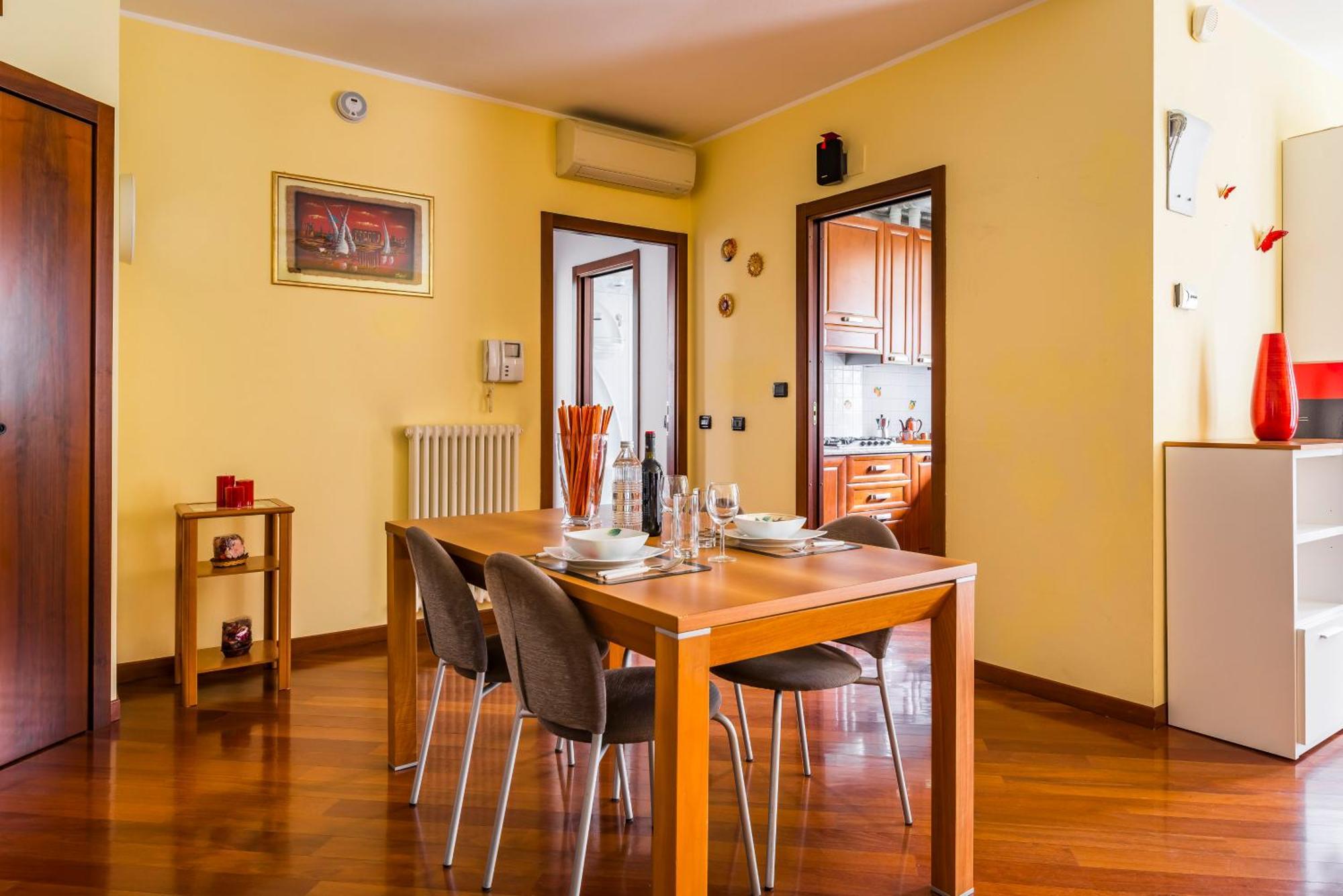 Jacuzzi Apartment In Italian Villa, Wi-Fi & Garden Sassuolo - Maranello Casalgrande Bagian luar foto